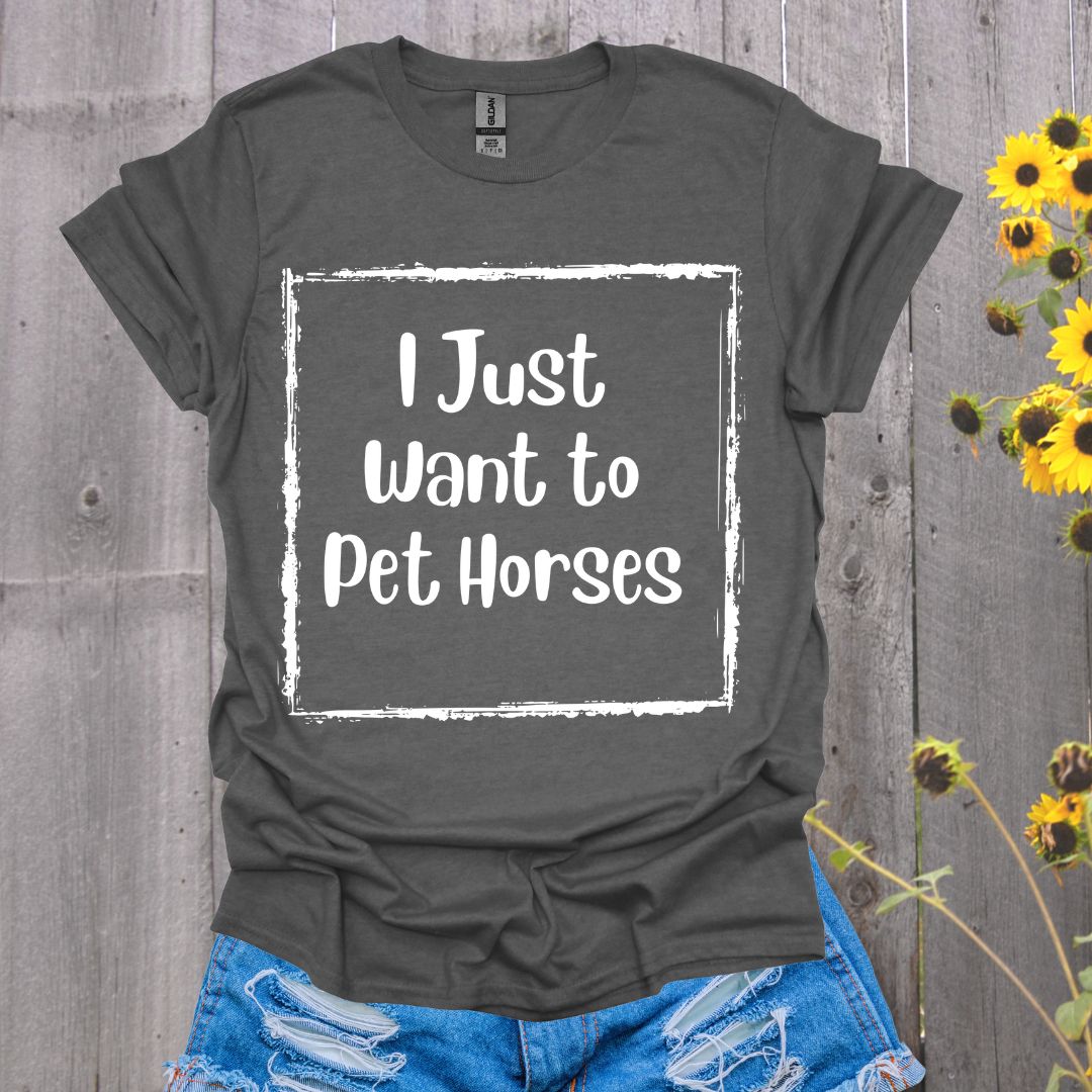 I Just Want to Pet Horses Softstyle T-Shirt